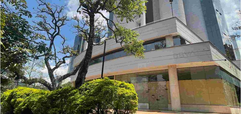 Oficina en Venta en Medellín, El Poblado-1