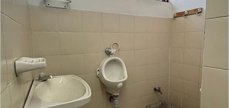 Local en Venta en Envigado, Centro-8