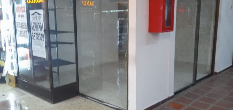 Local en Venta en Medellín, Centro-0