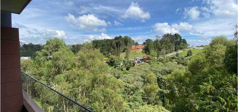 Oficina en Venta en Envigado, Alto De Palmas-0
