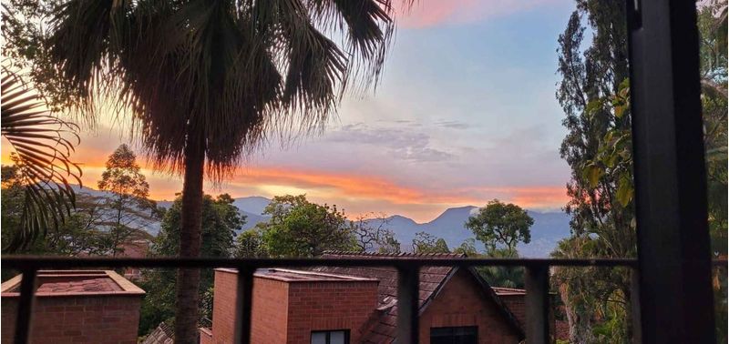 Casa en Venta en Envigado, Loma de las brujas-33