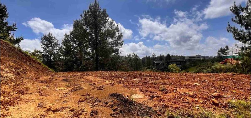 Lote en Venta en Envigado, El Escobero-0