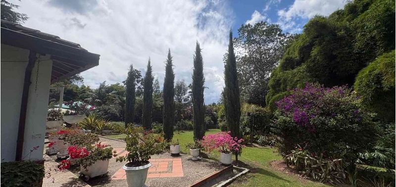 Casa en Venta en La Ceja, Laureles-21