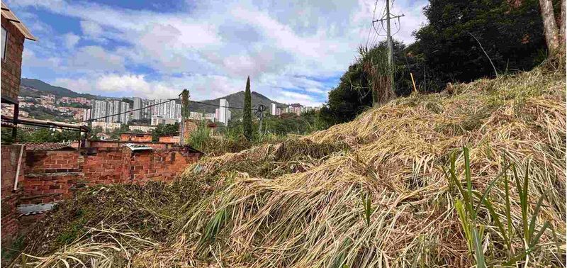Lote en Venta en Medellín, Belén Loma de los Bernal