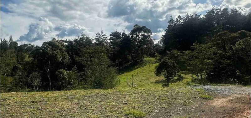 Lote en Venta en Retiro, Lejos del Nido-2
