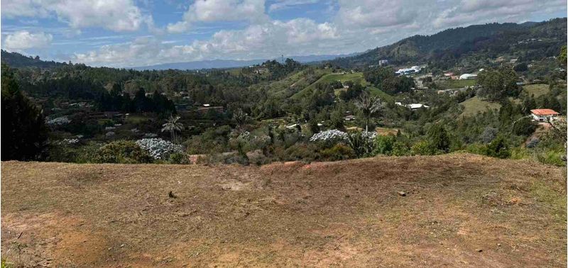 Lote en Venta en Guarne, Toldas-2