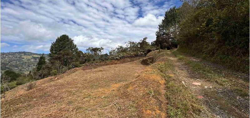 Lote en Venta en Guarne, Toldas-3