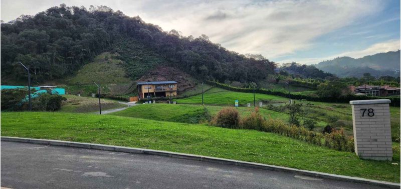 Lote en Venta en La Ceja, La Ceja-0