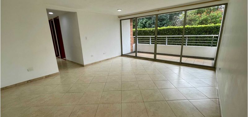Apartamento en Venta en Medellín, Belén Loma de los Bernal-1