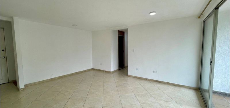 Apartamento en Venta en Medellín, Belén Loma de los Bernal-2
