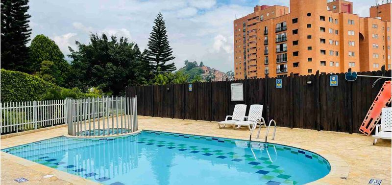 Apartamento en Venta en Medellín, Belén Loma de los Bernal-12