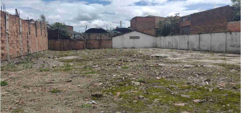 Lote en Venta en Bogotá, D.C., Boston-0