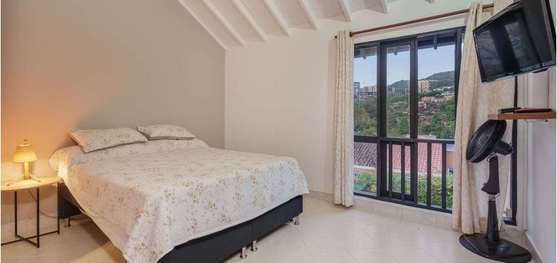 Casa en Venta en Medellín, El Poblado-14