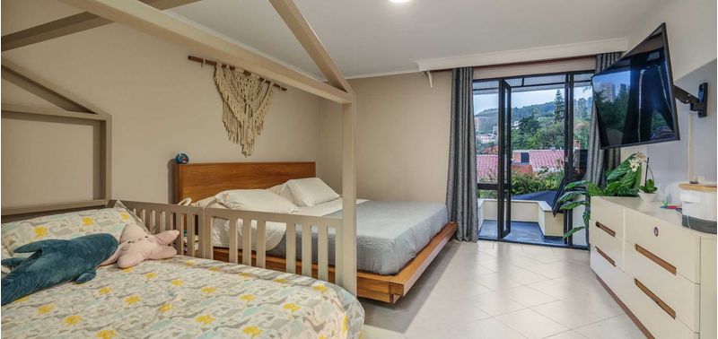 Casa en Venta en Medellín, El Poblado-17