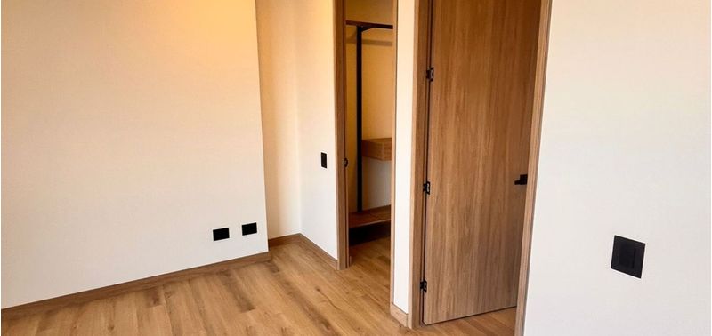 Apartamento en Venta en Medellín, Altos del Poblado-6