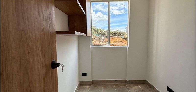 Apartamento en Venta en Rionegro, Rionegro-3
