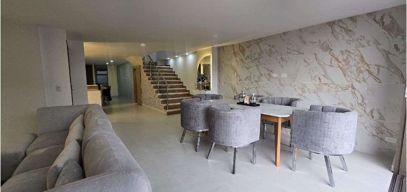 Apartamento en Venta en Envigado, Mesa-10