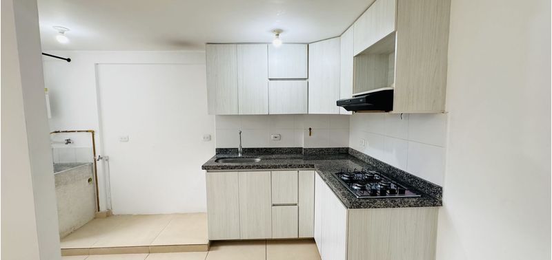 Apartamento en Venta en Medellín, San Antonio de Prado-0