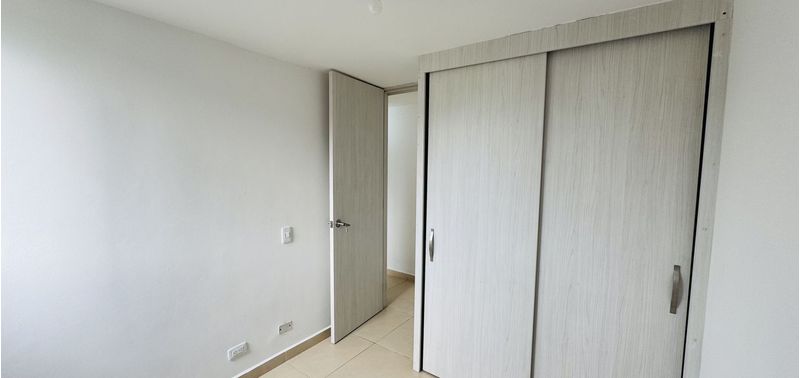 Apartamento en Venta en Medellín, San Antonio de Prado-6
