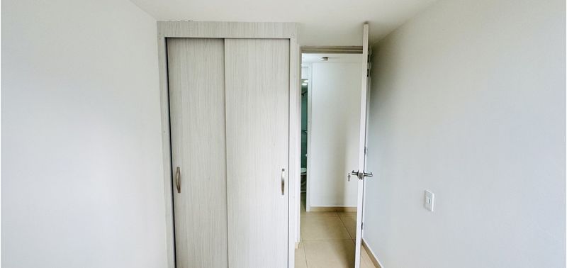 Apartamento en Venta en Medellín, San Antonio de Prado-9