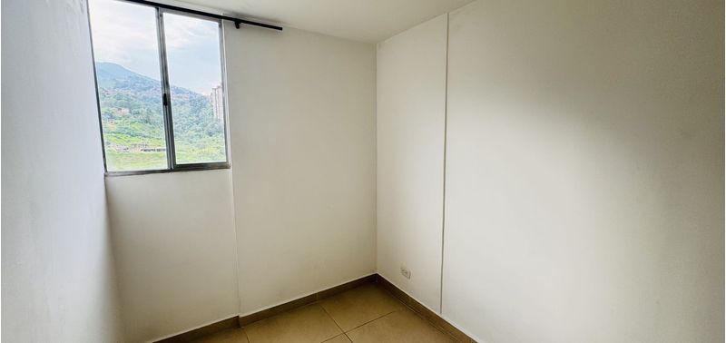 Apartamento en Venta en Medellín, San Antonio de Prado-10