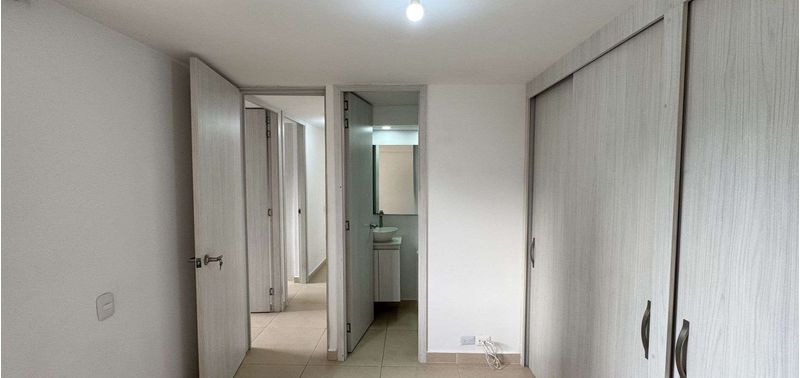 Apartamento en Venta en Medellín, San Antonio de Prado-16