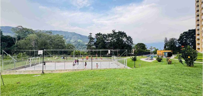 Apartamento en Venta en Medellín, San Antonio de Prado-23