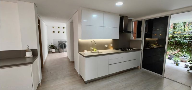 Casa en Venta en Sabaneta, Cañaveralejo-12