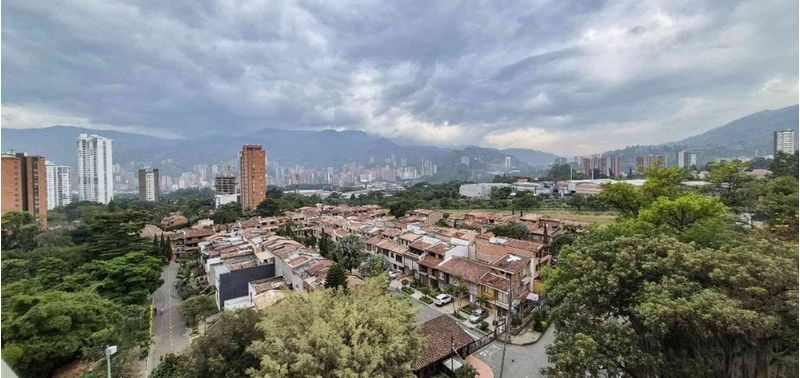 Apartamento en Venta en Itagüí, Itaguí-0