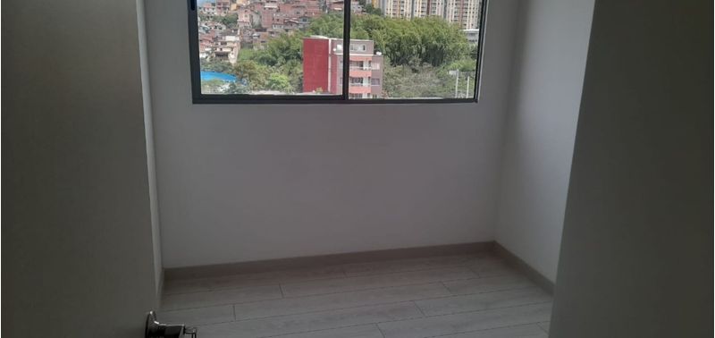 Apartamento en Venta en Sabaneta, Maria Auxiliadora-1