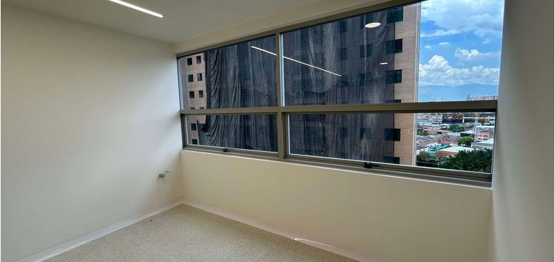Oficina en Venta en Medellín, Ciudad Del Rio-0