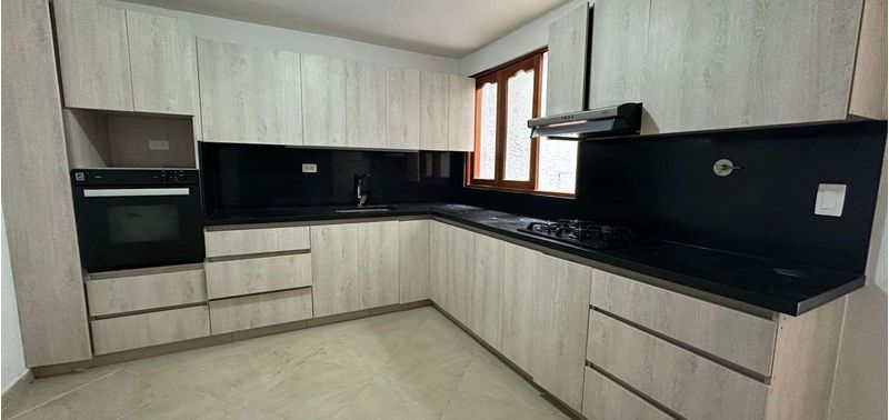 Casa en Venta en Itagüí, Itaguí-0