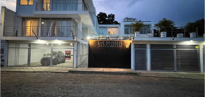 Casa en Venta en Bogotá, D.C., La Mesa-0