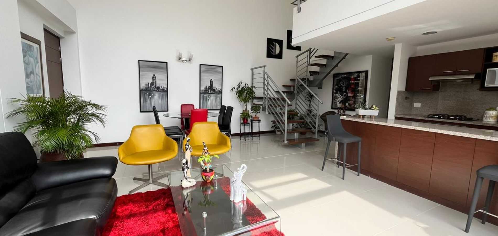 Apartamento en Venta en Envigado, Cumbres-1