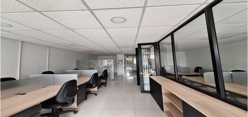 Oficina en Venta en Bogotá, D.C., Centro Internacional-12