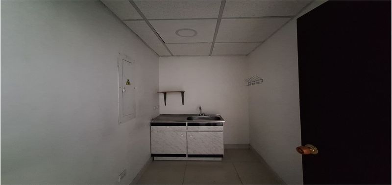 Oficina en Venta en Bogotá, D.C., Centro Internacional-13