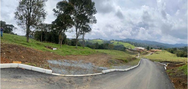 Lote en Venta en Medellín, Alejandría-2