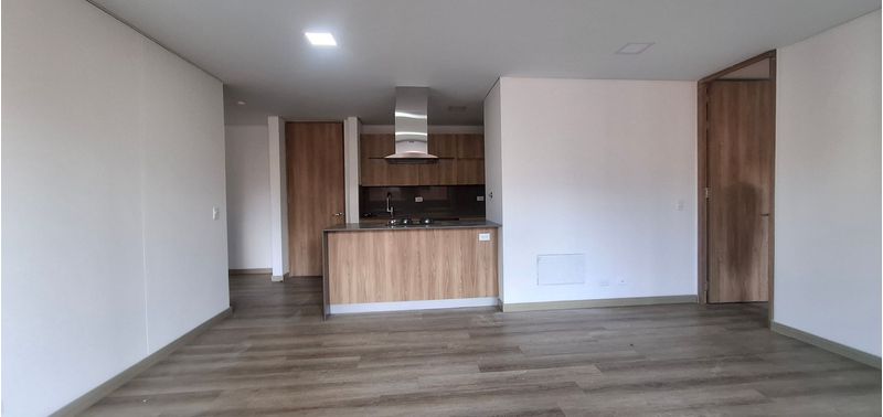 Apartamento en Venta en Medellín, Los Colores-0
