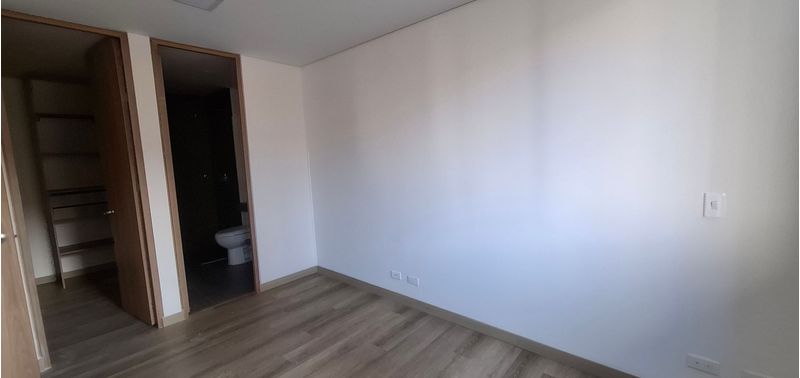 Apartamento en Venta en Medellín, Los Colores-9