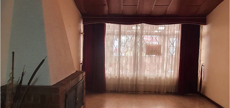 Casa en Venta en Bogotá, D.C., Modelia-1