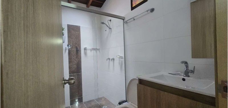 Apartamento en Venta en Sabaneta, San Joaquin-14