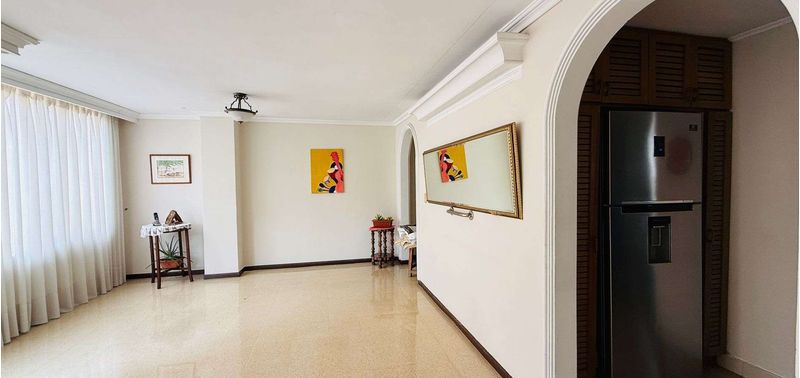 Apartamento en Venta en Medellín, El Poblado-1
