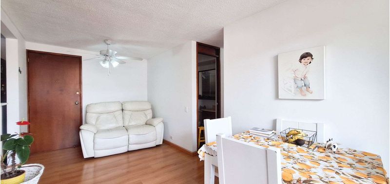 Apartamento en Venta en Medellín, Los Colores-0