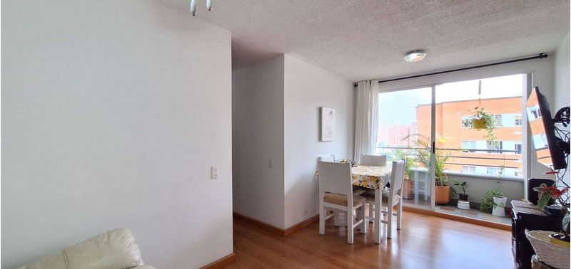 Apartamento en Venta en Medellín, Los Colores-1