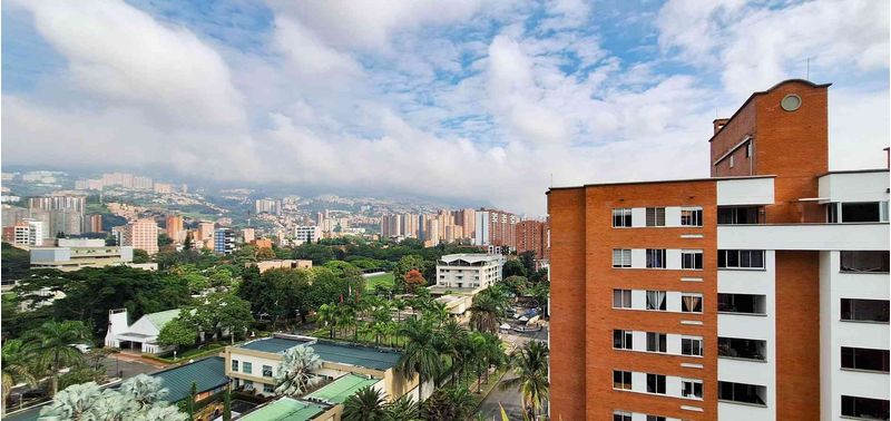 Apartamento en Venta en Medellín, Los Colores-3