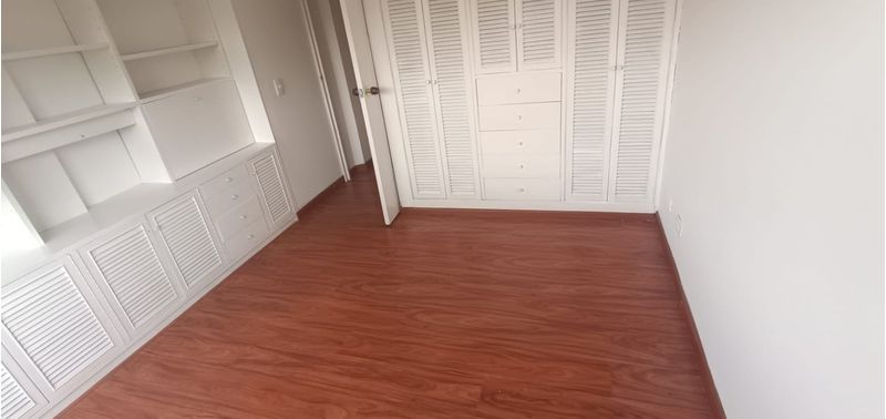 Apartamento en Venta en Bogotá, D.C., La Castellana-11