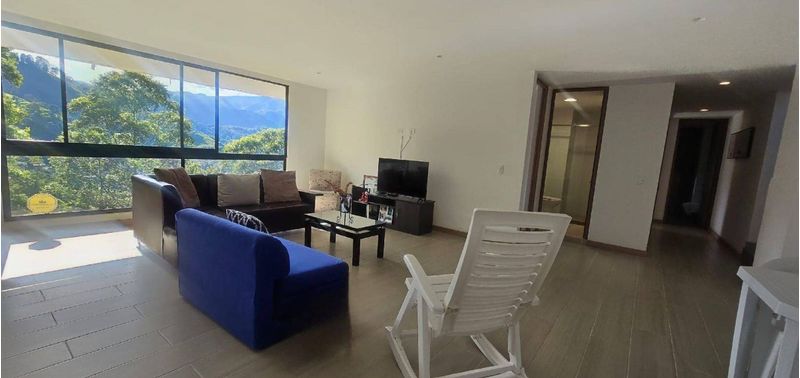Casa en Venta en Medellín, Las Margaritas-21