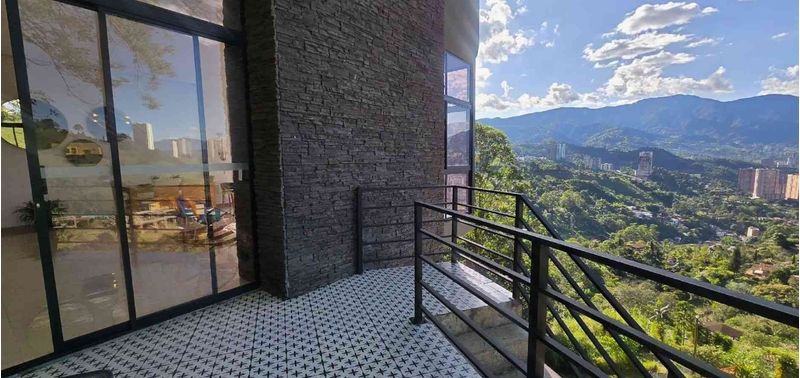 Casa en Venta en Medellín, Las Margaritas-32