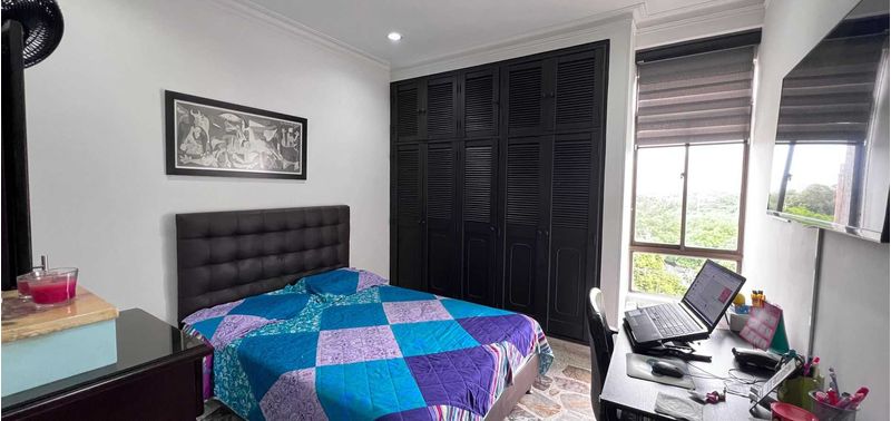 Apartamento en Venta en Medellín, Laureles-11