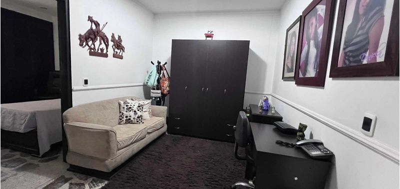 Apartamento en Venta en Medellín, Laureles-16